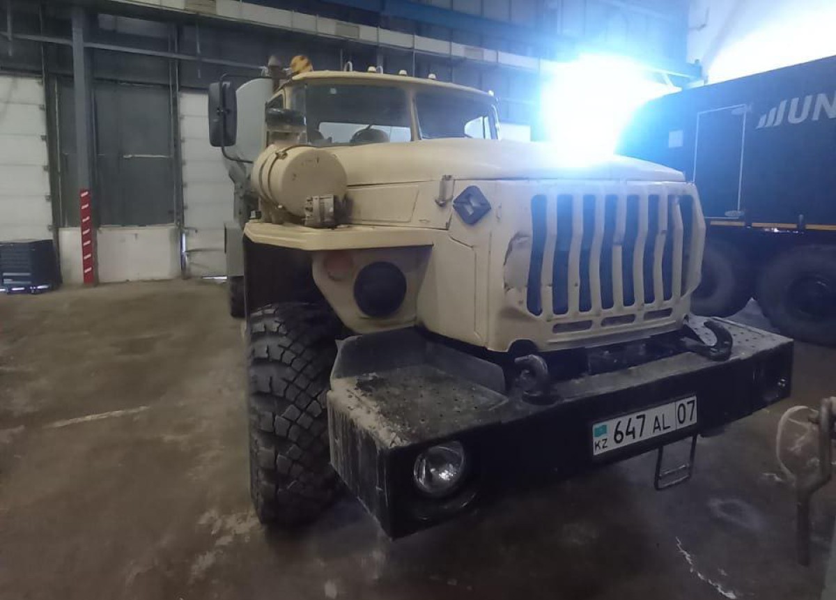 УРАЛ-4320